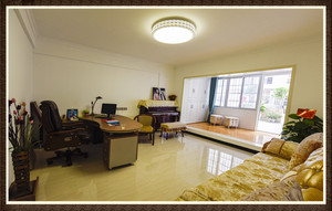                          学生/家长休息室